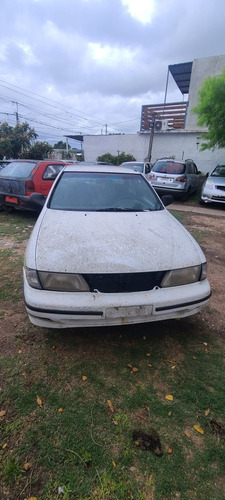 Nissan Sentra B14 Por Partes