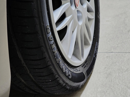 Fiat Idea 1.4 Attractive Flex 5p