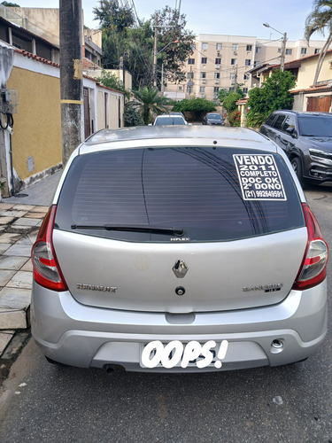 Renault Sandero 1.0 16v Expression Hi-flex 5p