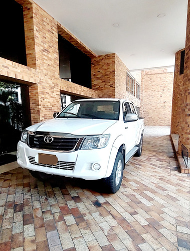 Toyota Hilux 2.7 Imv 4x4