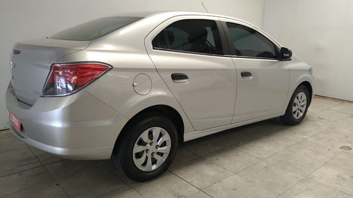 Imagen 4 de 10 de Chevrolet Prisma Joy 4p 14 N Ls Mt + Con Gnc 2019