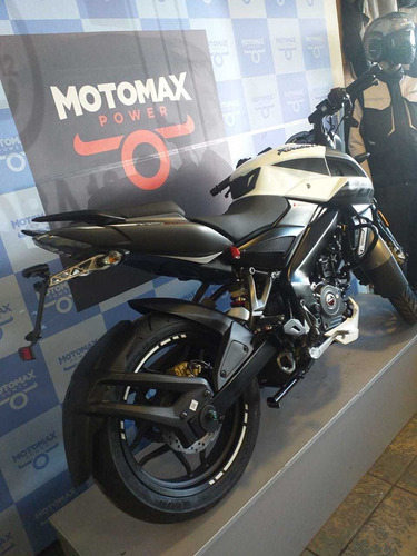 Bajaj Rouser Ns 200 Fi / Cb 190 / Fz 25/