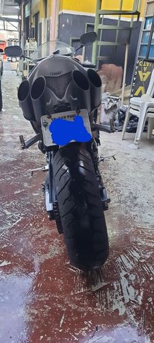 Yamaha Yzf R1