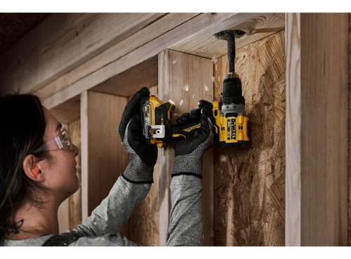 Kit De Taladro/destornillador Inalambrico Dcd800d2 Dewalt.