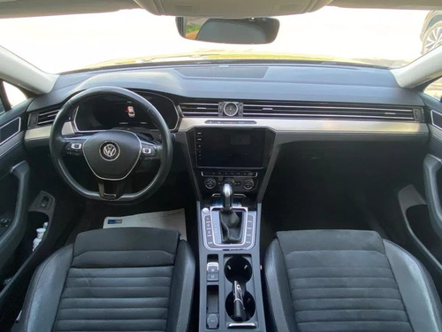 Volkswagen Passat 2.0 Tsi Highline 220cv