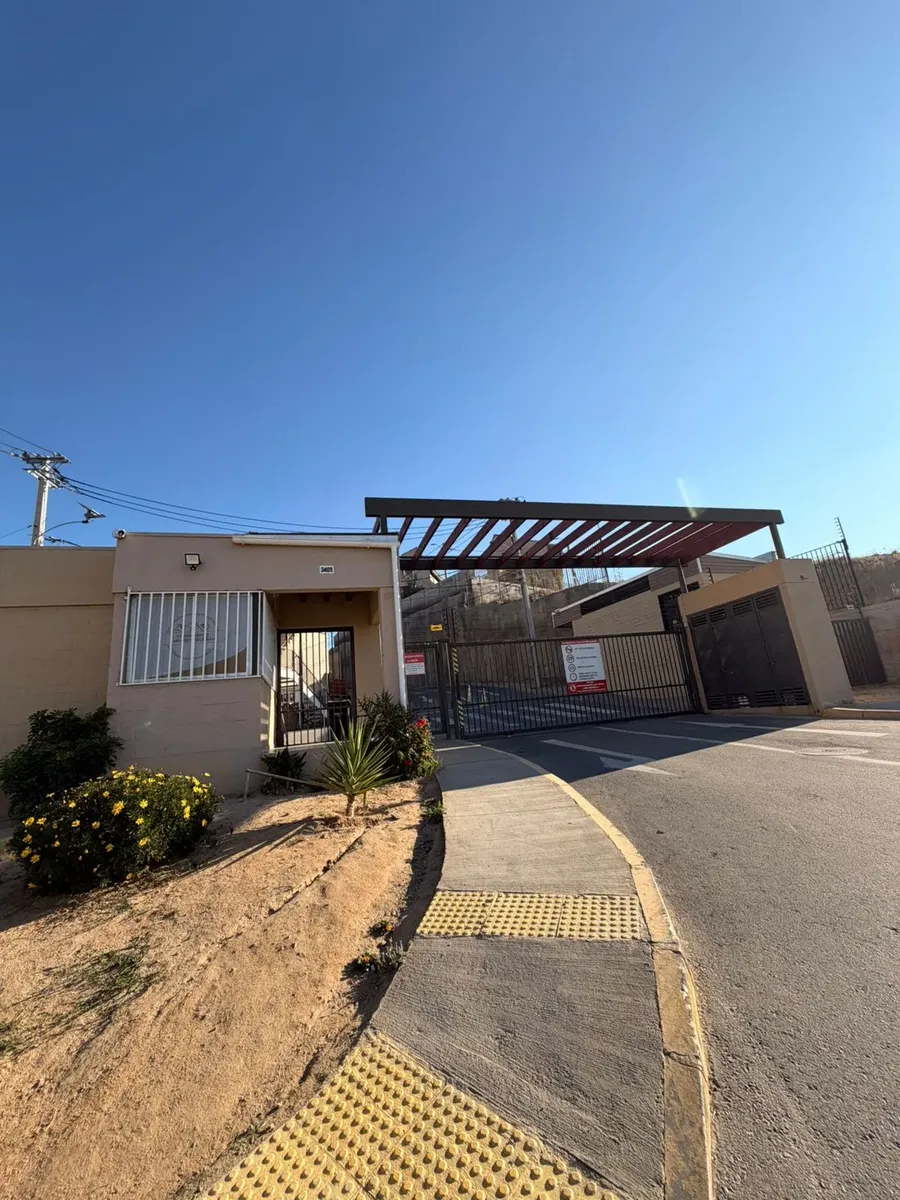 Imagen 3 de 20 de Se Arrienda Cada De Dos Pisos Pompeya