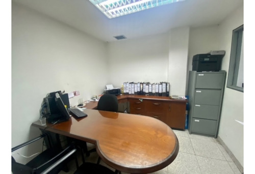 Se Vende Edificio Industrial 1400m2 Catia 0490