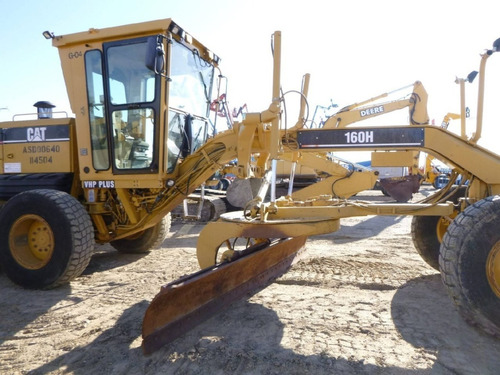 Imagen 4 de 12 de Niveladora Cat 160h 2006 140 H Recien Importada Ripper