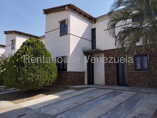 Jean Pavon Tiene Espectacular Casa En Alquiler En La Avenida Los Rastrojos Cabudare Lara 1 6 8 1 4