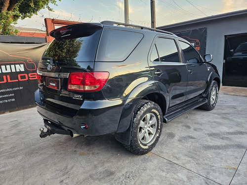 Toyota Hilux SW4 SRV D4-D 4x4 3.0 TDI Dies. Aut