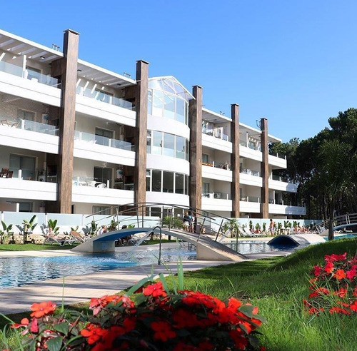 Imagen 8 de 13 de Alquiler En Pinamar. Departamento Con Servicios, Pileta.