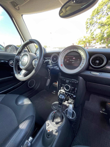 Imagen 10 de 21 de Mini Cooper 1.6 S Hot Automatico