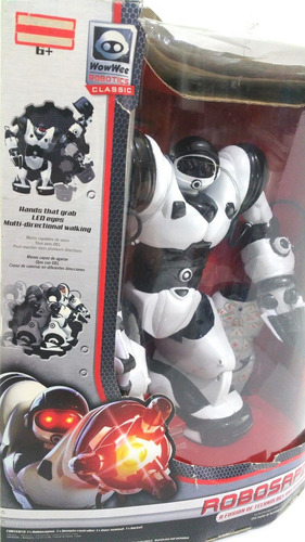 Juguete Robosapien Humanoide Woowee Con Control Remoto. Color Blanco Con Negro