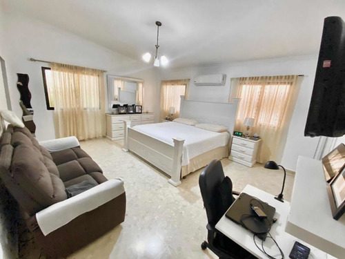 Imagen 4 de 18 de Venta De Casa. En Las Praderas Distrito Nacional