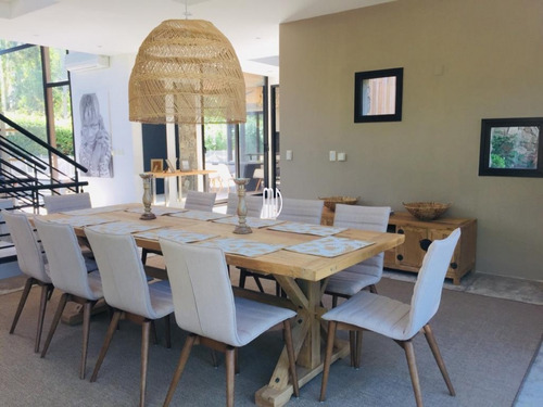 Magnifica Casa En Barrio Privado- Ref: 6391