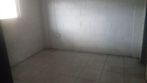 Imagem 16 de 24 de Galpão Na Br 101 Com Docas Para Locar - Ga0167