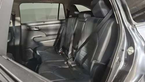 Toyota Highlander 3.5 XLE AUTO