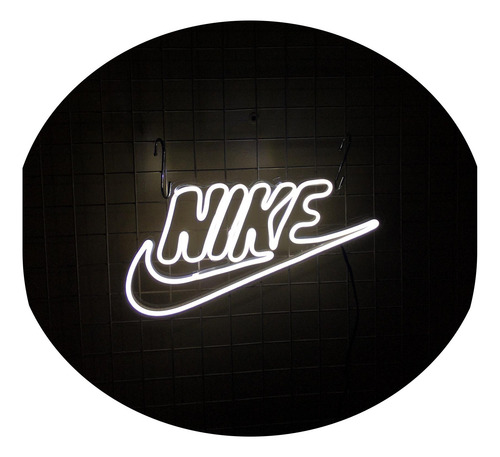 Nike Cartel Neon Sobre Acrilico Transparente