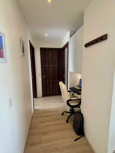 Vive Con Estilo En Argenta Towers, Bosque Real !