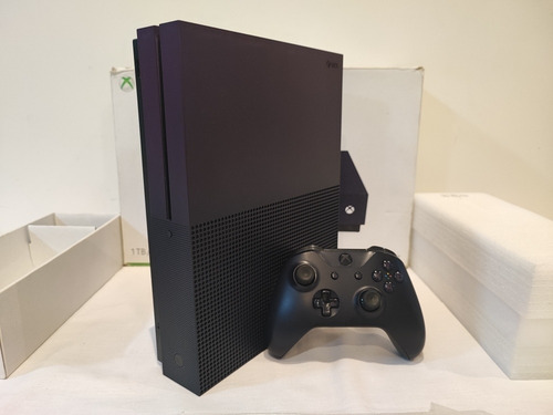Xbox One S 1tb Edição Limitada Roxo Completo Serial Batendo (Recondicionado)