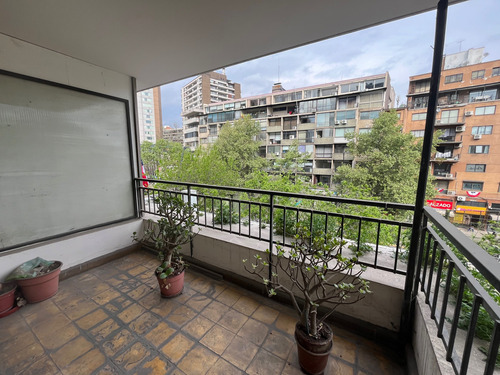 Oficina Altos Del Drugstore Providencia (68246)