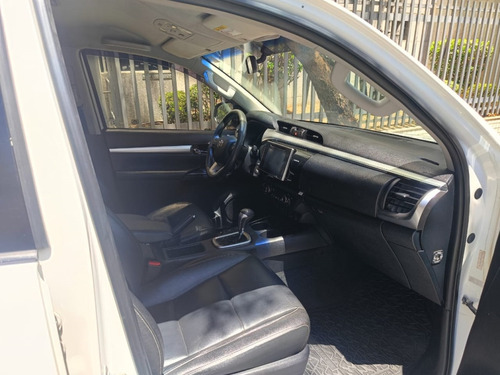 Toyota Hilux 2.8 SRV 4X4 CD 16V DIESEL 4P AUTOMÁTICO