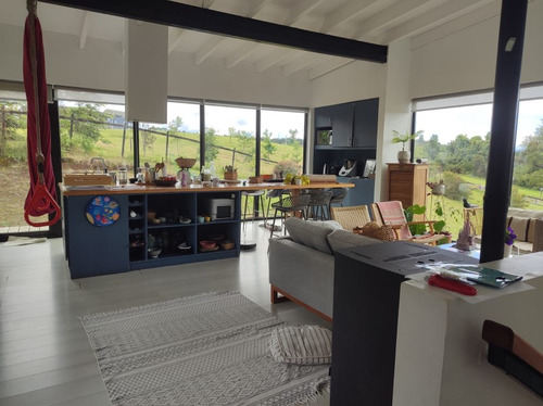 Casa En Venta Faldeos De Frutillar