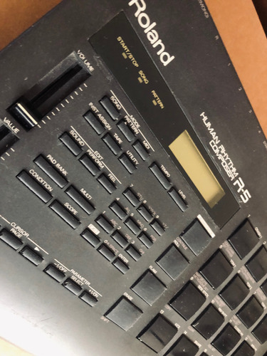 Roland R5 No R8 Caja De Ritmos (Usado)