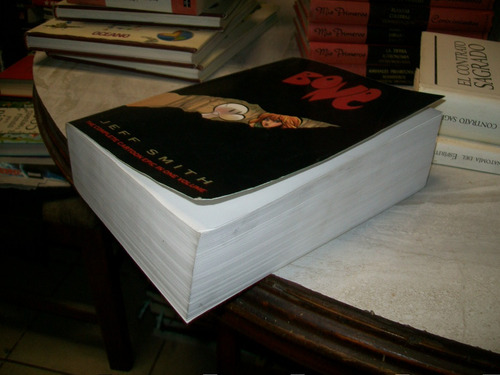 Bone The Complete Cartoon Epic In One Volume- En Ingles (Usado)