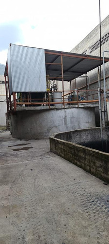 Imagen 5 de 5 de Importante Inmueble Industrial Con 70mts De Frente Sobre La Av. San Martin En La Localidad De La Tablada.