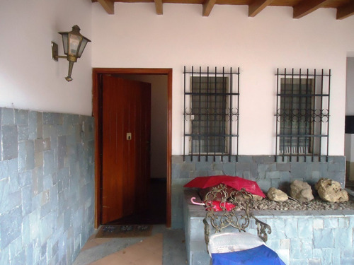 Imagen 2 de 16 de Casa En El Peñon, Municipio Baruta