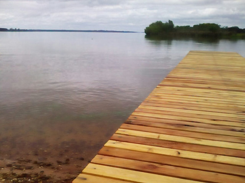 Alquiler Frente Al Lago Rio Uruguay