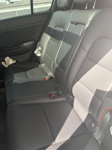 Kia Sportage 2.0L Gt Line 4X4 At