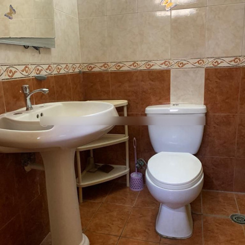 Imagen 7 de 7 de En Alquiler Casa En Catia La Mar Ref 1502