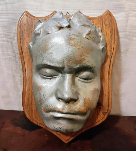 Antigua Panopla De Metal Máscara Mortuoria  (Usado)
