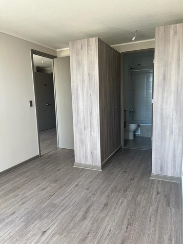 Arriendo Dpto 1 Dormitorio 1 Baño / Metro Cerrillos