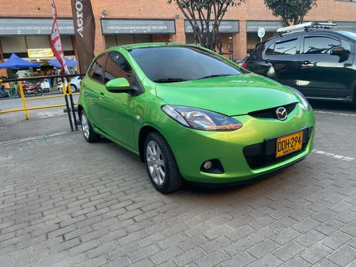 Mazda 2 Aa