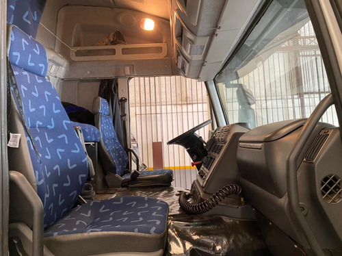 Caminhão Iveco Stralis 460 6x4 Teto Alto 2012 Automatico