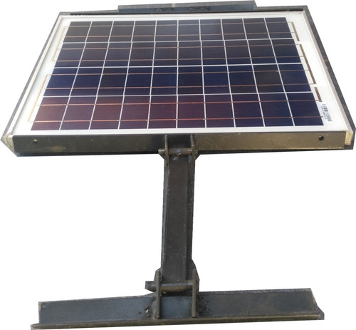 Imagen 4 de 6 de Soporte Para Panel Solar Hasta 180w Pared O Poste Vertical