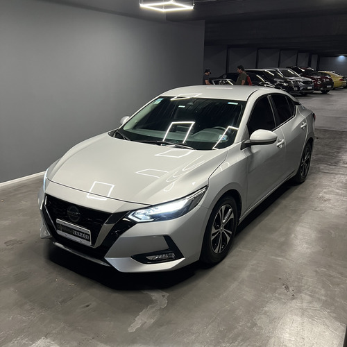 Nissan Sentra 2.0 Advance Cvt