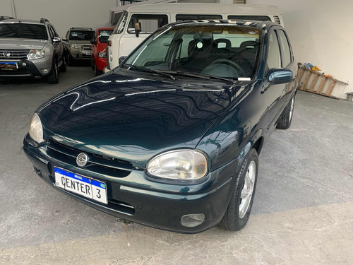 Chevrolet Corsa Sedan 1.6 Gls 4p