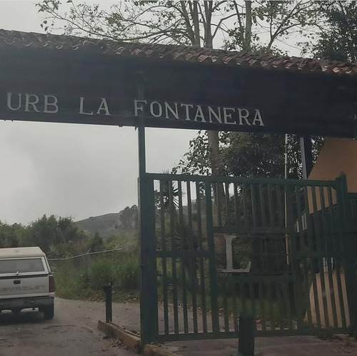Imagen 13 de 14 de Casa Dos Niv Urbanización La Fontanera Los Teques