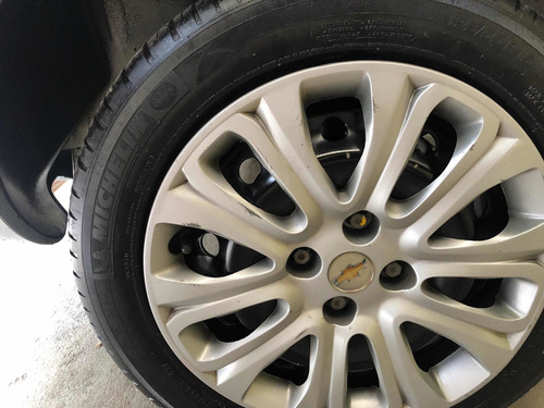 Imagem 4 de 13 de Chevrolet Agile 2010 1.4 Lt 5p