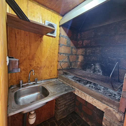 Se Vende Amplia Casa En Avenida Camilo Henríquez, Concepción