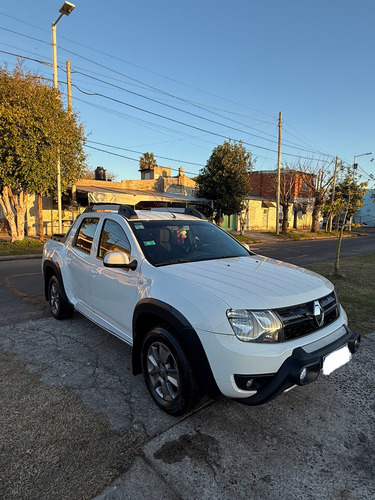Renault Duster Oroch 2.0 Outsider Plus