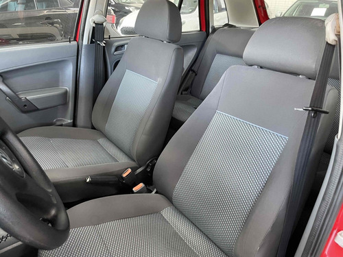 Volkswagen Gol 1.0 MI 8V FLEX 4P MANUAL G.IV