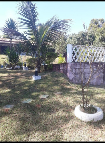 Imagem 22 de 25 de Chácara 1000 M2, Casa Sede, 4 Quartos, 1 Suite, 3 Banheiros, Ampla Cozinha, Churrasqueira, Forno A Lenha, Varanda, Piscina, Garagem Para 6 Carros - Ch00102 - 69689857