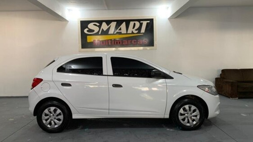 Imagem 5 de 10 de Chevrolet Onix 1.0 Ls Spe/4 2016/2016 Branco