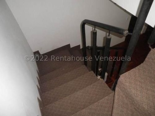 Casa En Venta En Caicaguana, El Hatillo Mls #24-8784