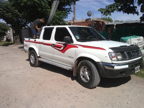 Nissan Pathfinder 3.2